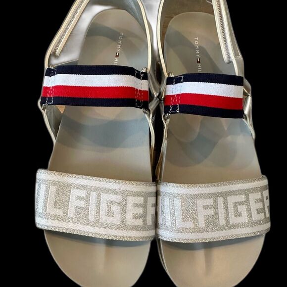 Tommy Hilfiger Womens SZ 9 Beckett Silver Platform Sandals Red White Blue Stripe - Picture 1 of 6